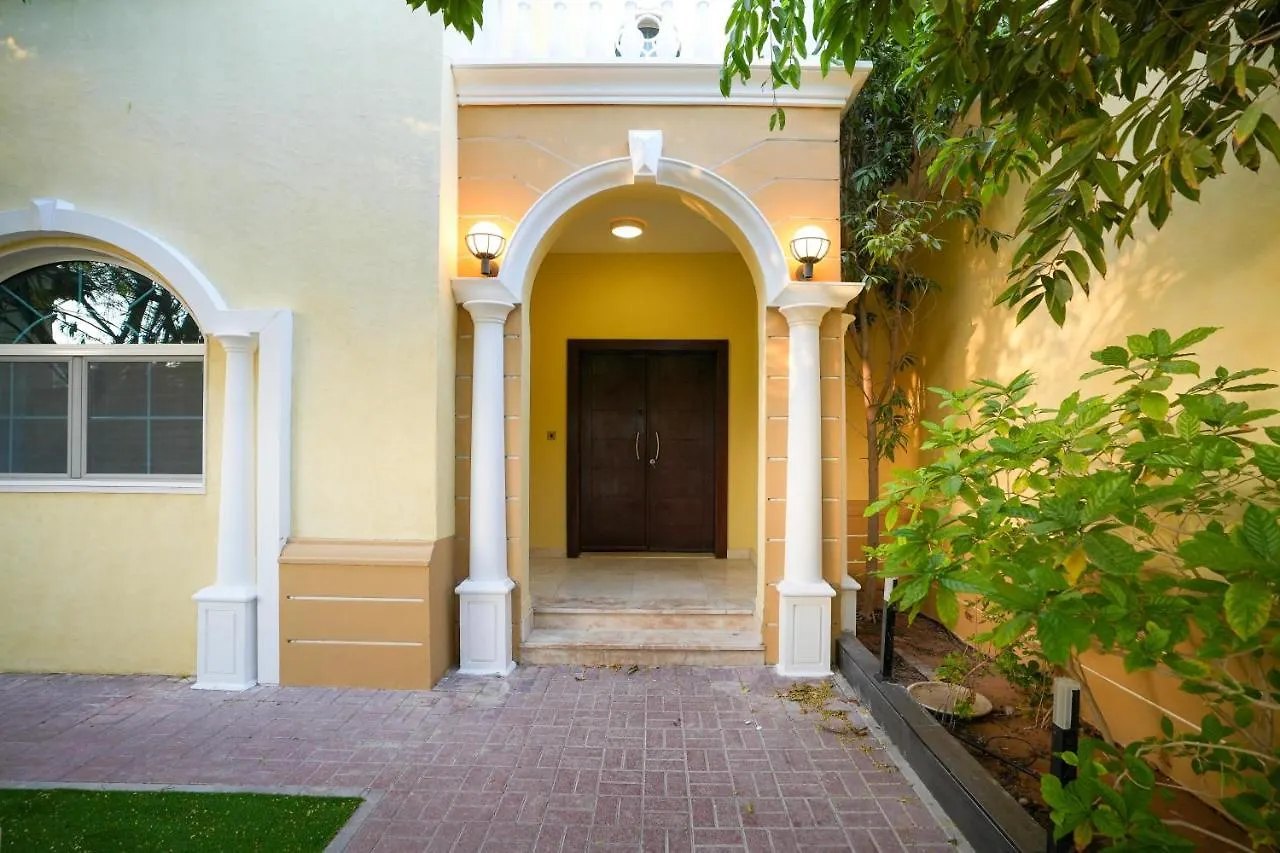Dubai Marina Villa Up 20 Guest Huge Private Pool United Arab Emirates