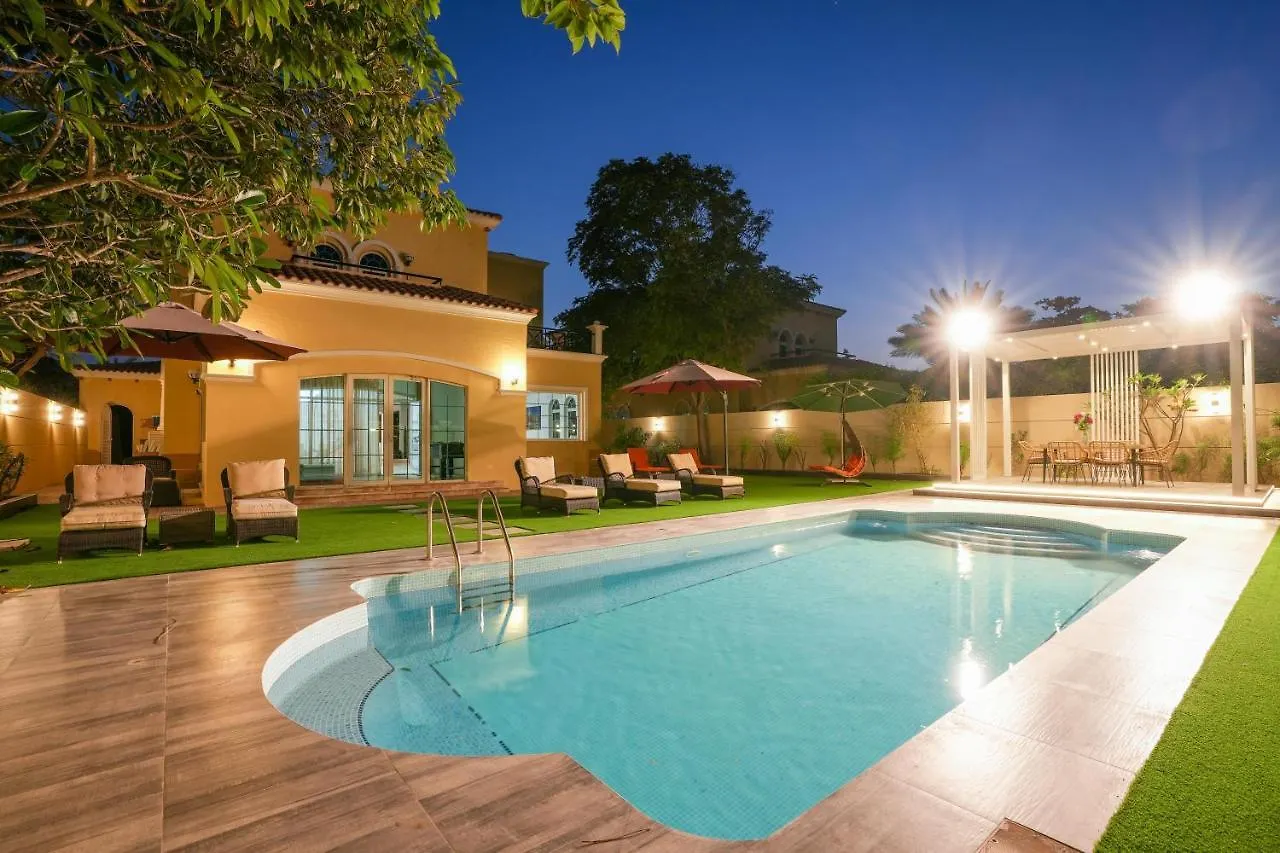 Dubai Marina Villa Up 20 Guest Huge Private Pool United Arab Emirates