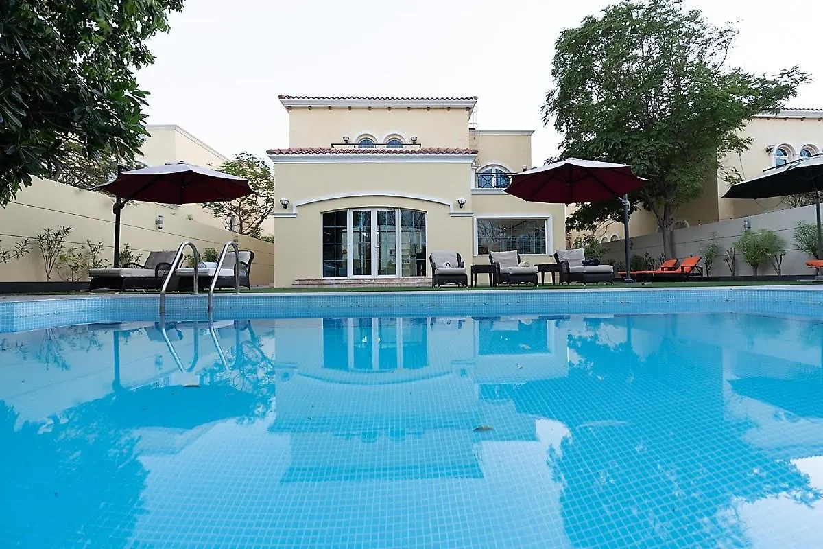 Dubai Marina Villa Up 20 Guest Huge Private Pool United Arab Emirates