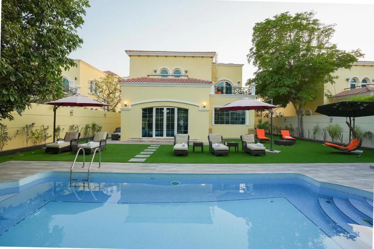Dubai Marina Villa Up 20 Guest Huge Private Pool 0*,  Emirati Arabi Uniti